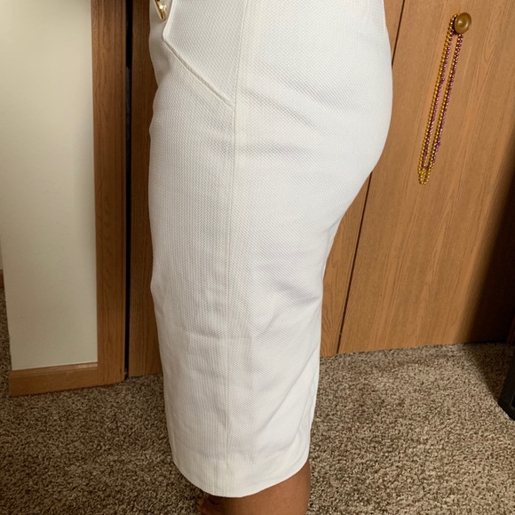 White Textured Skirt - Picture 4 of 5